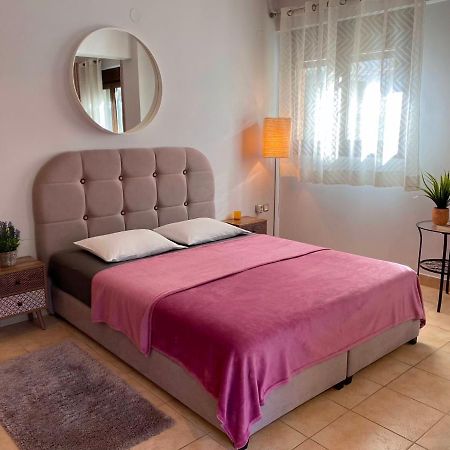 Εmerald Luxury Suite Thessaloniki Buitenkant foto